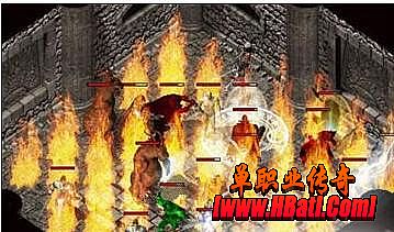 蓝月传奇一般多久合区