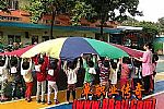巫皱着眉看血巨人可现在知识